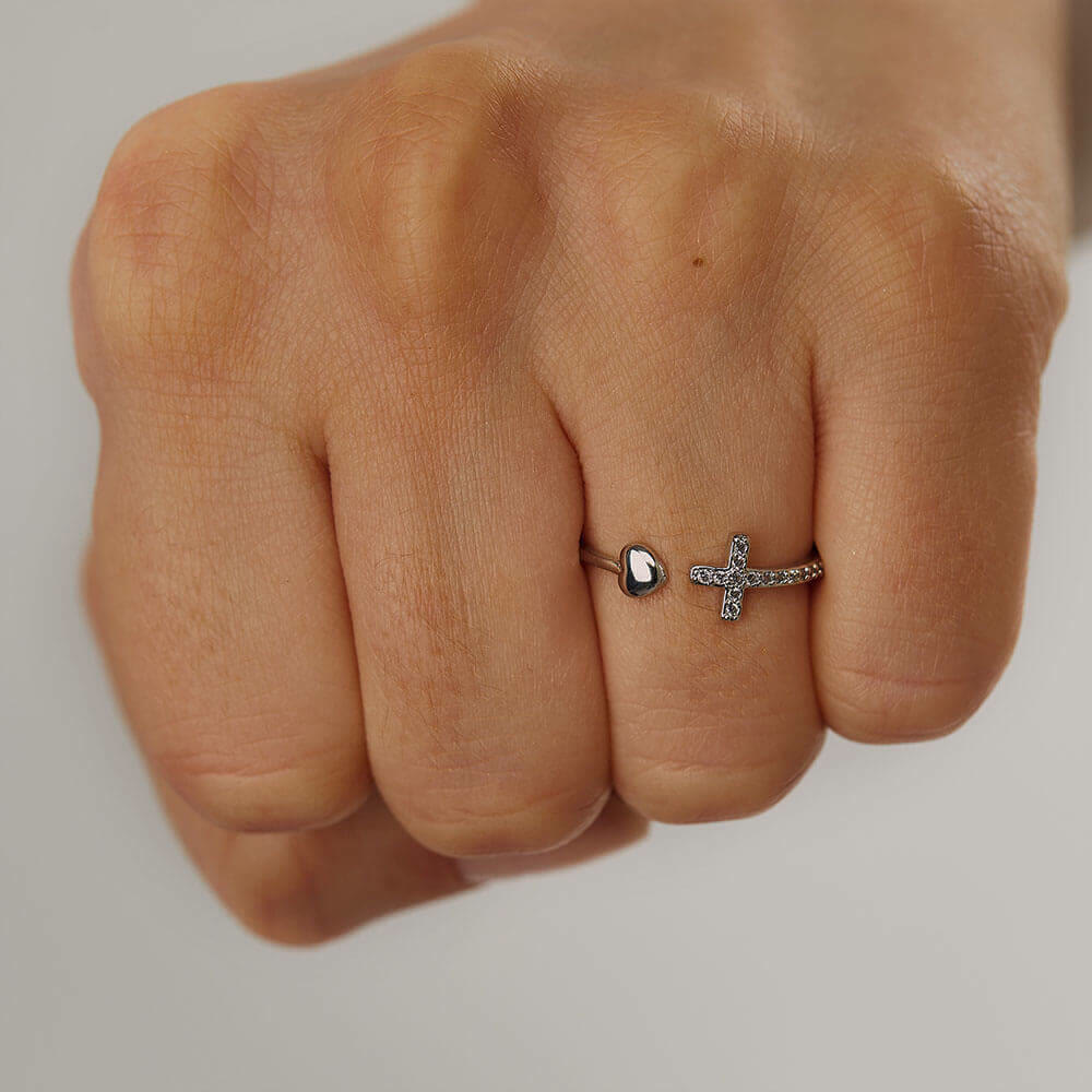 Bete Durch Es Herz Und Kreuzring