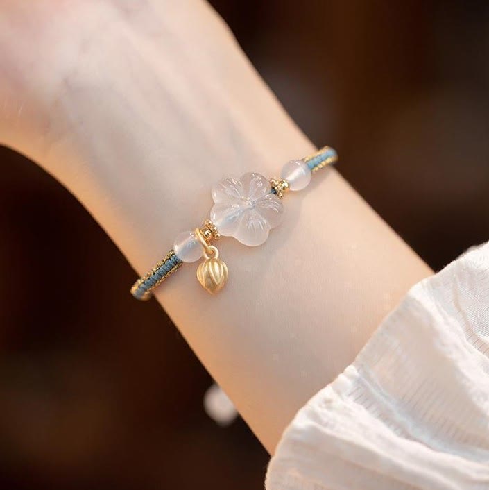 Chavri rotes Achat-Jade-Lotus-Selbstvertrauen, ruhiges Schnurarmband