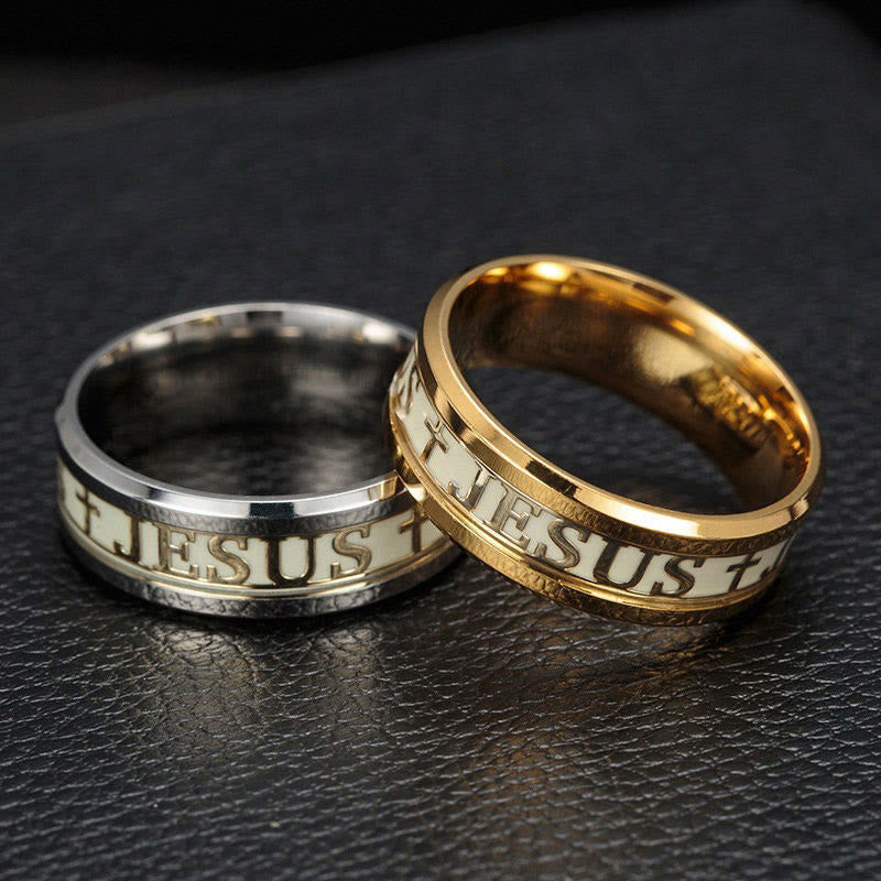 Leuchtendes Kreuz Im Dunklen Ring Leuchtet