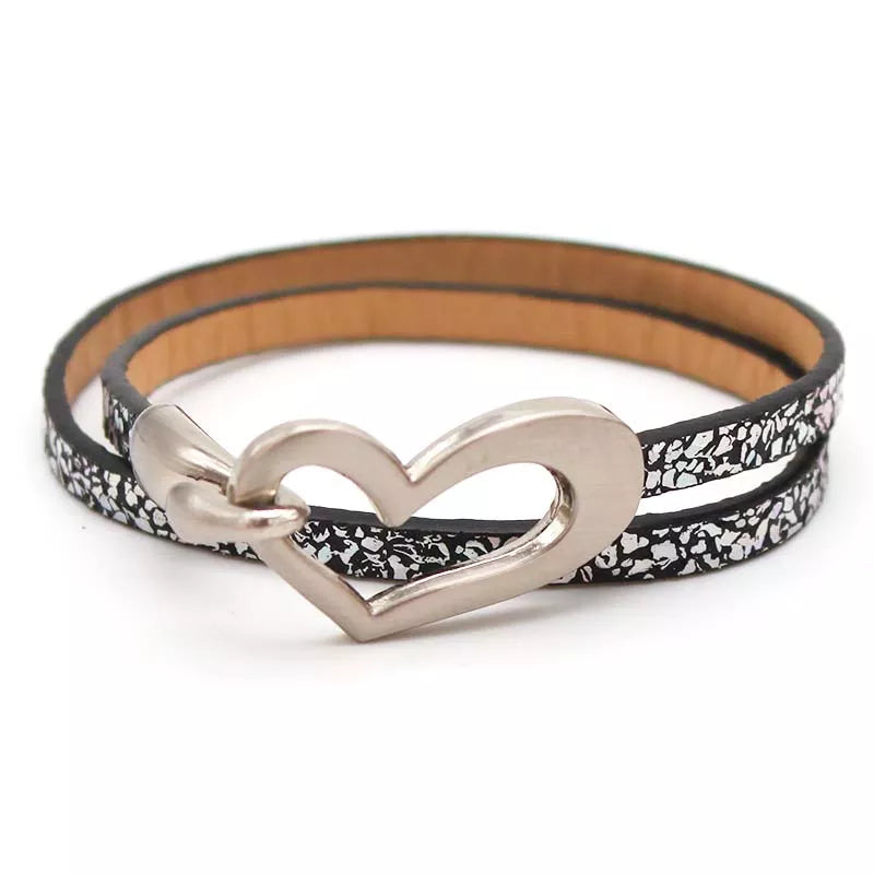 Einfaches Herz-Lederarmband