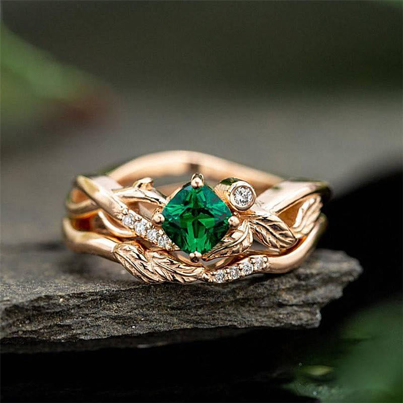 Fantasy Natur Inspirierte Stecking Emerald Ring