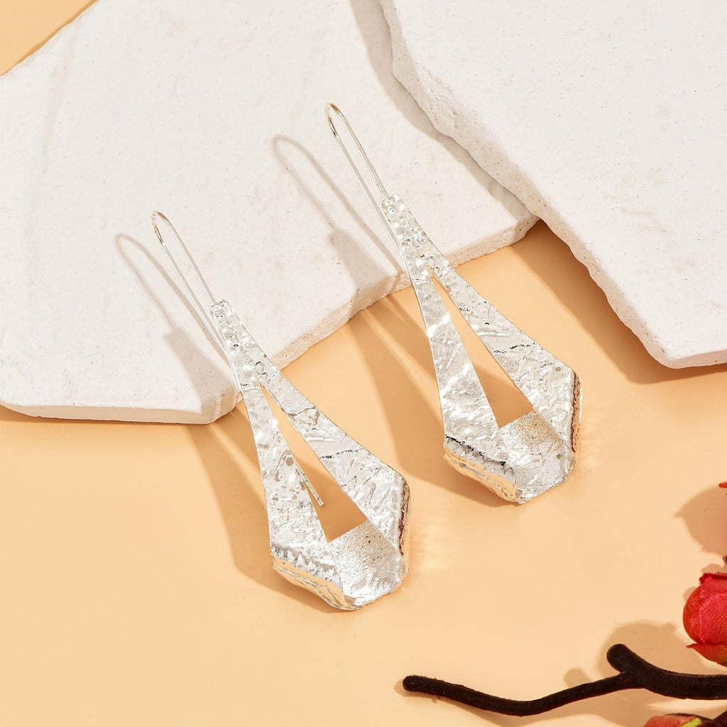 Cosette Geometrische Hohlohrringe