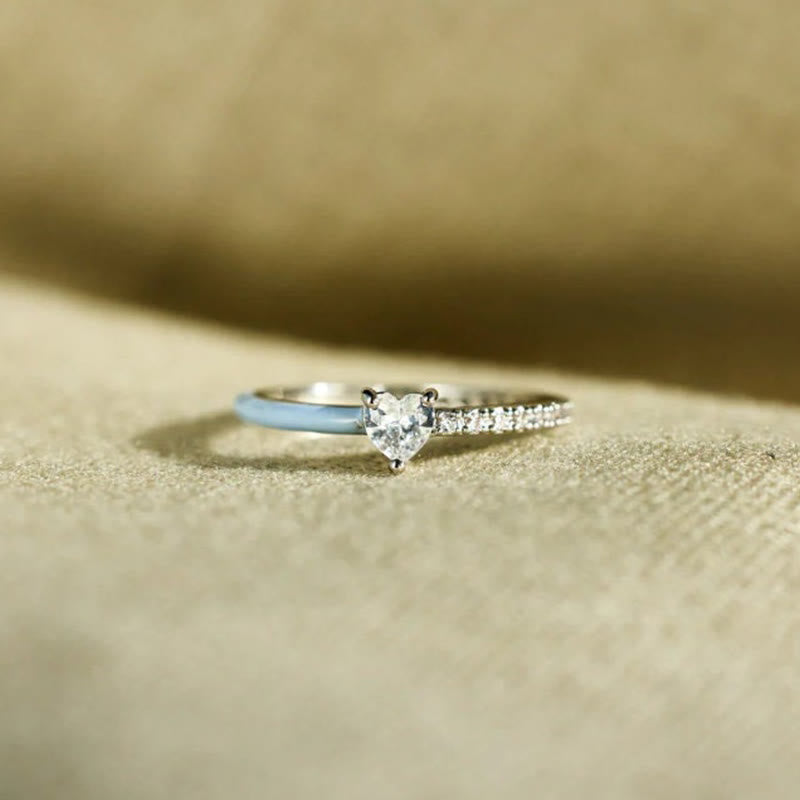 Schneiden Sie Den Halben Zahnschmelzring