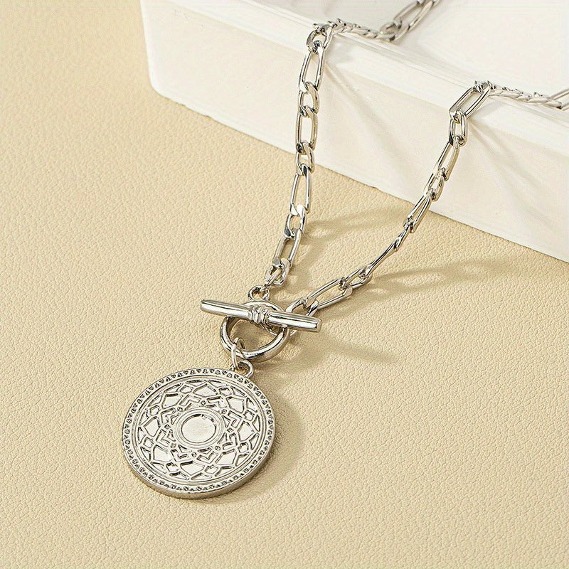 Darlene Luxe Clasp Halskette