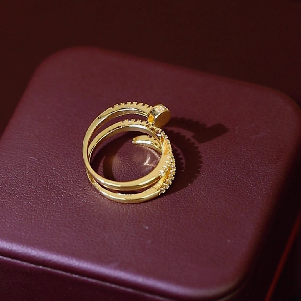 Desmedona Goldener Wickelring