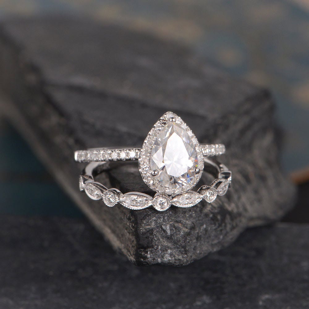 Tröpfchen Eingelegtes Zirkonia -Ring