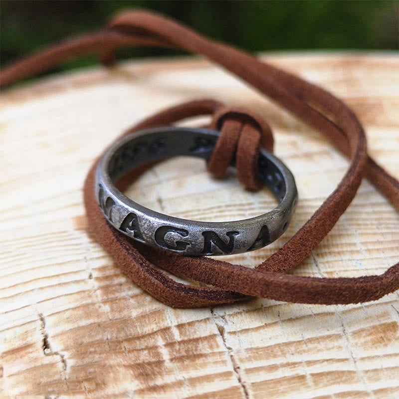 Collectors Edition Uncharted Nathan Drakes Ring Mit Halskettenriemen