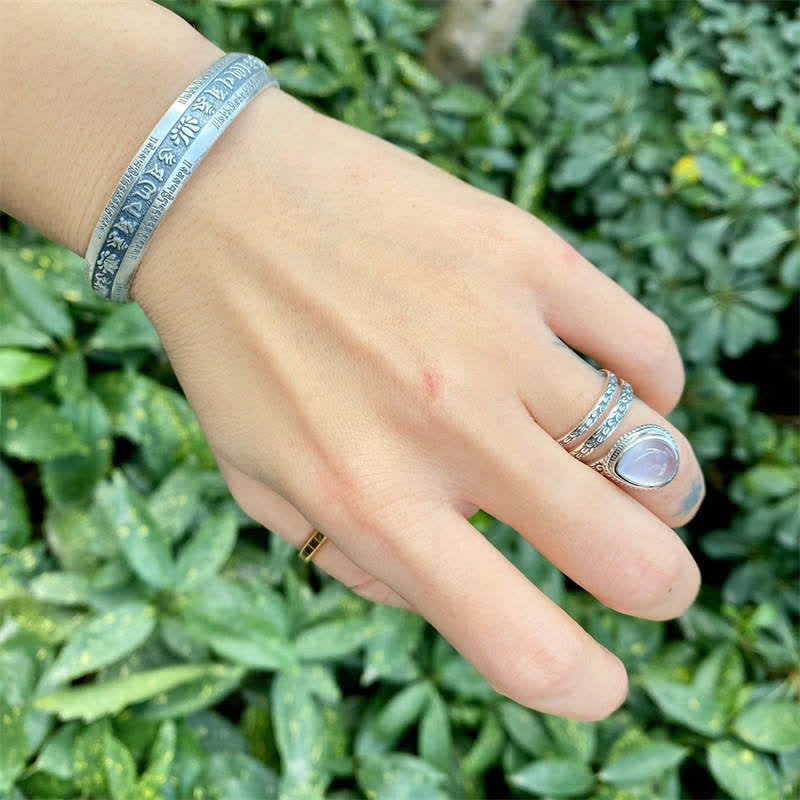 Chavri Om Mani Padme Hum Herz Sutra Mantra Lotus Peace Meditation Manschettenarmband Armreif