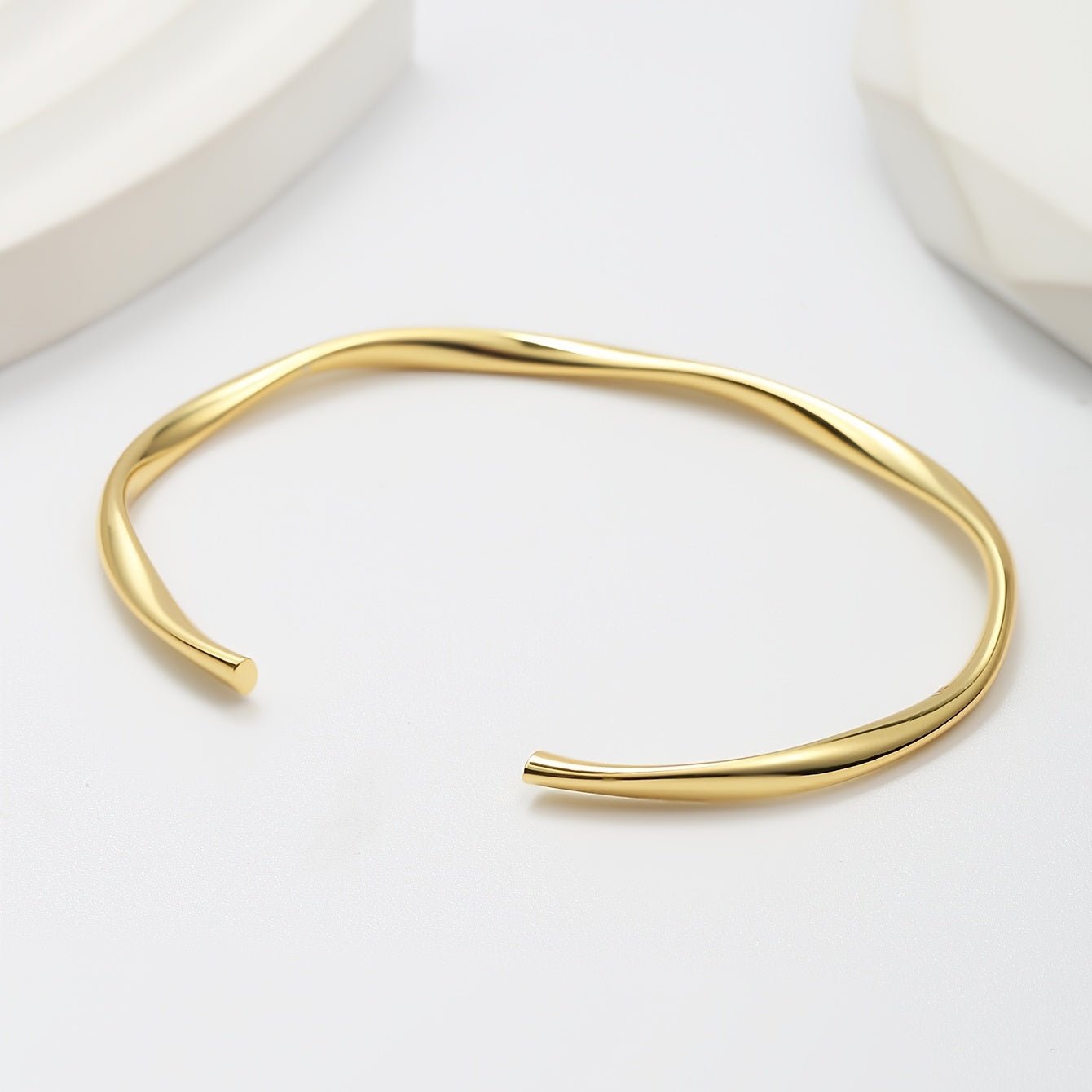 Eloise 18K Gold Plated Armreifen