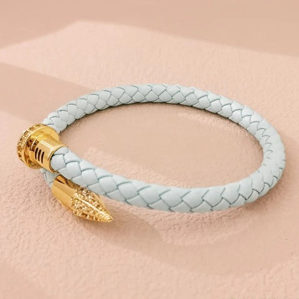 Nagel geflochtenes Lederarmband