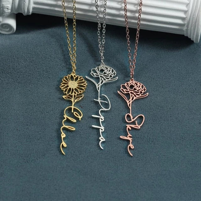 Personalisierte Halskette mit Name und Blume I Namenskette