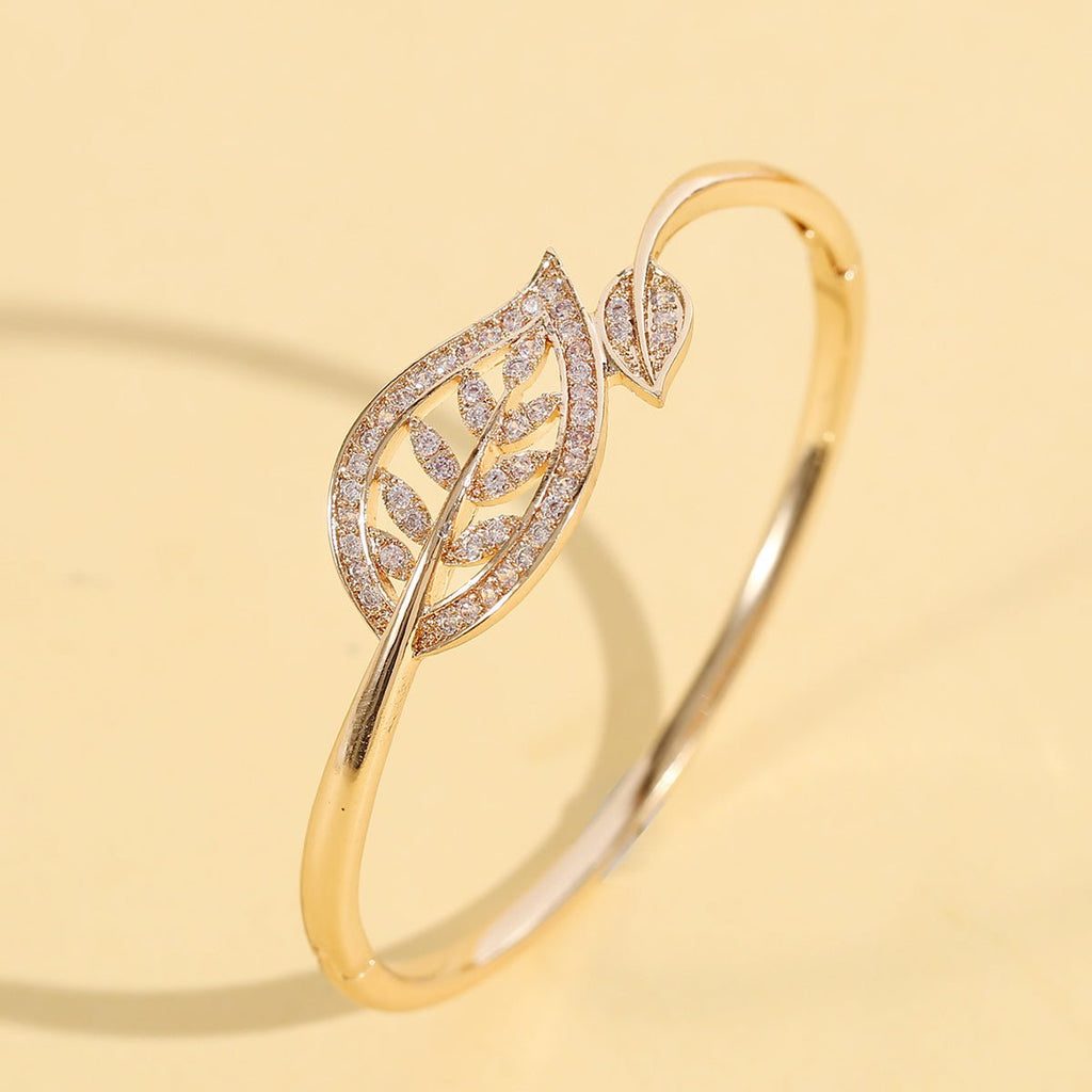 Juliette 14K Gold Plattiert Blattarmarm