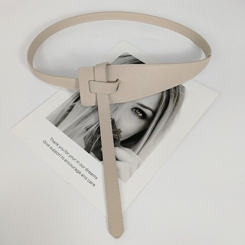 Langer Knoten Taillengürtel aus Leder