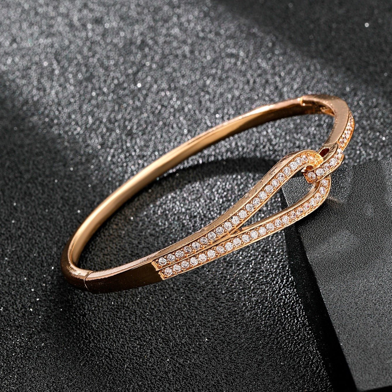 Lisette White Zircon Armband