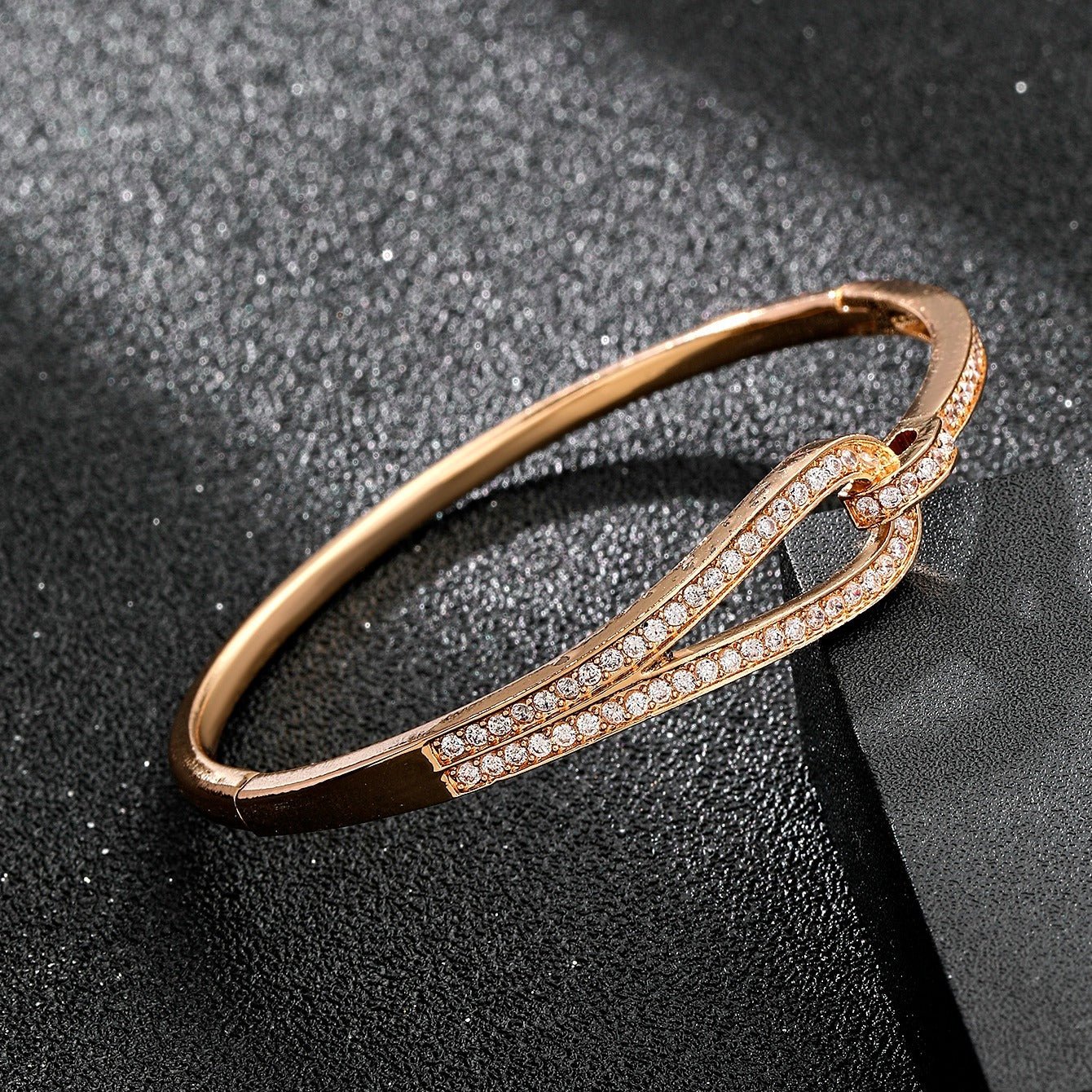 Lisette White Zircon Armband