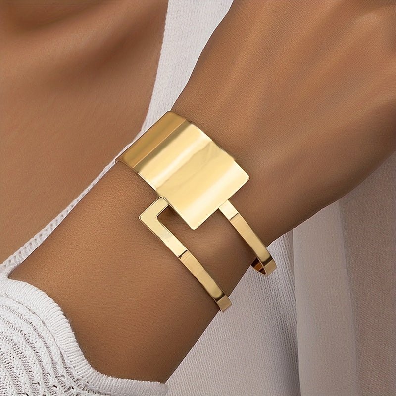 Loretta 14K Gold Plated Armreif