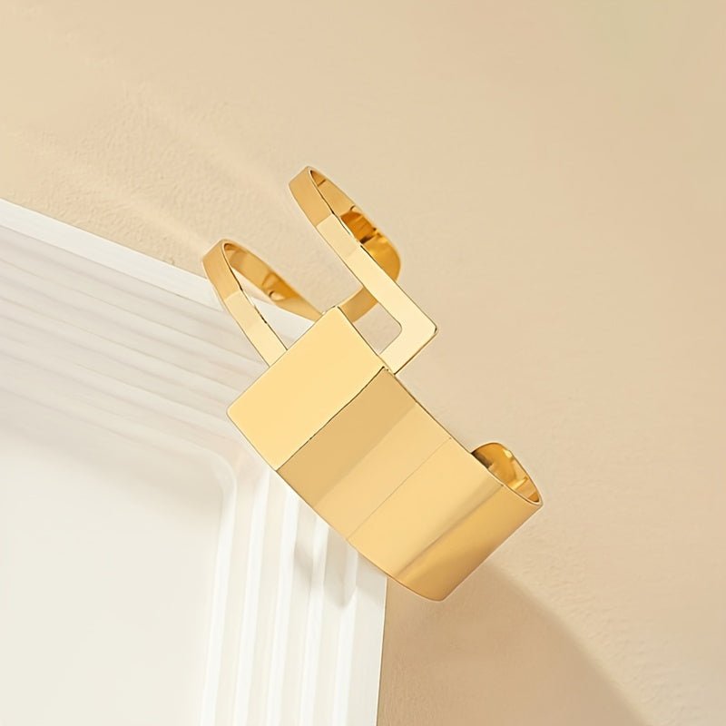 Loretta 14K Gold Plated Armreif