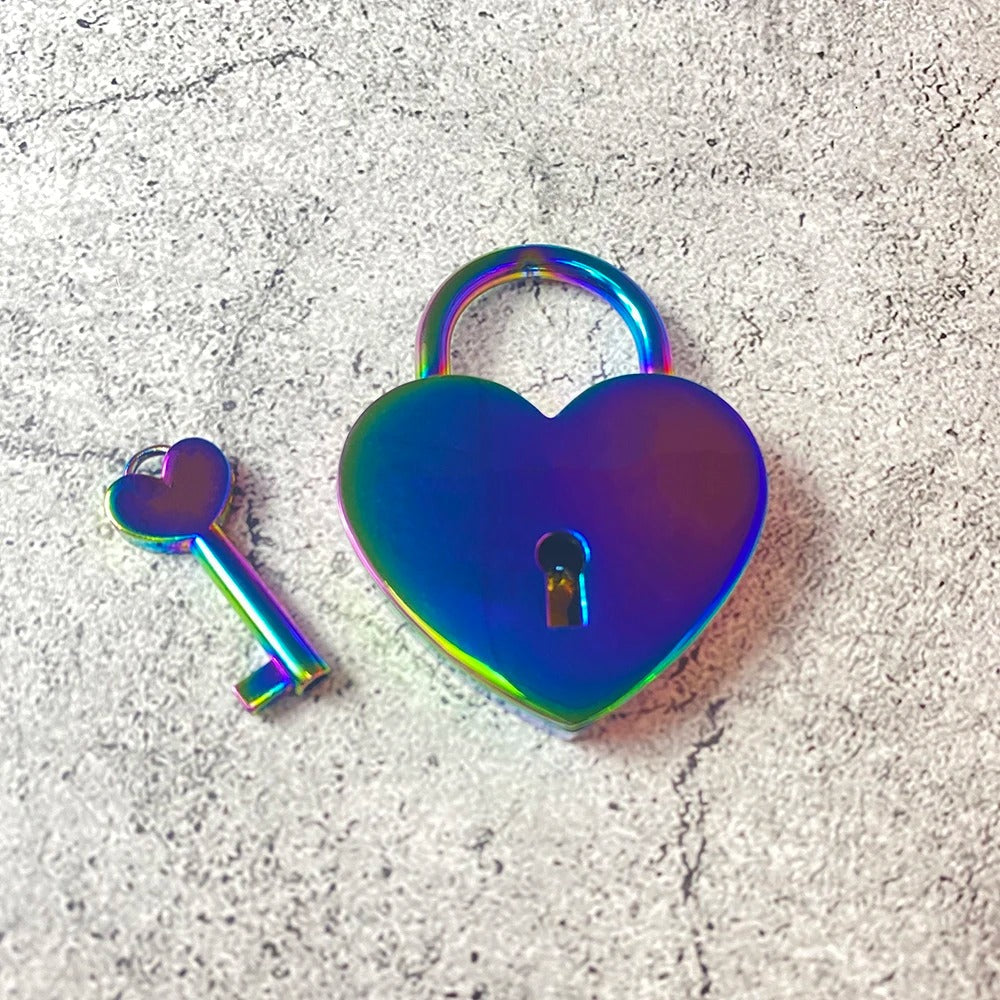 Liebesschloss mit Gravur