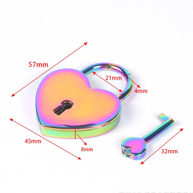 Liebesschloss mit Gravur