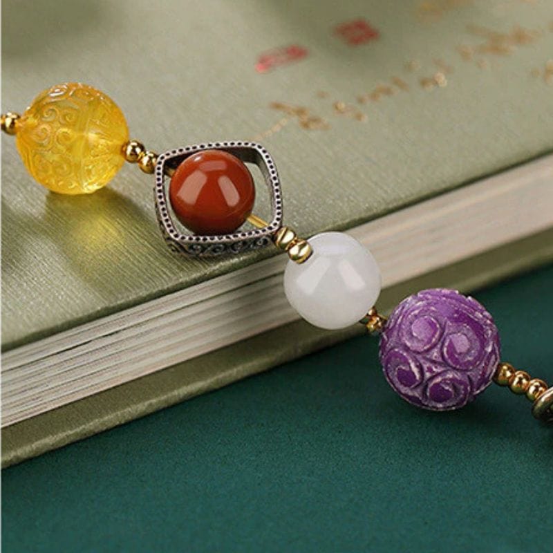 Armband mit mehreren Edelsteinen und doppelten Perlen