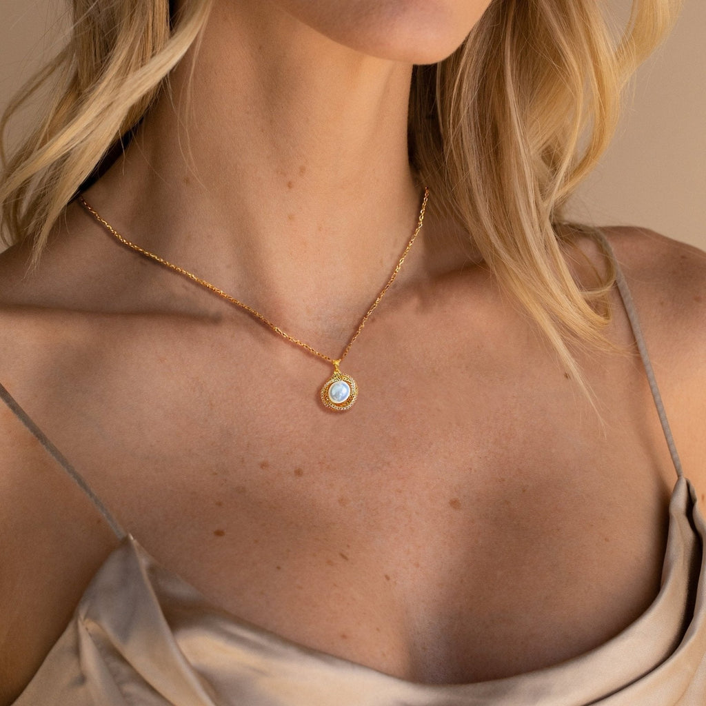 Perlenessenz 18K Gold Plated Halskette