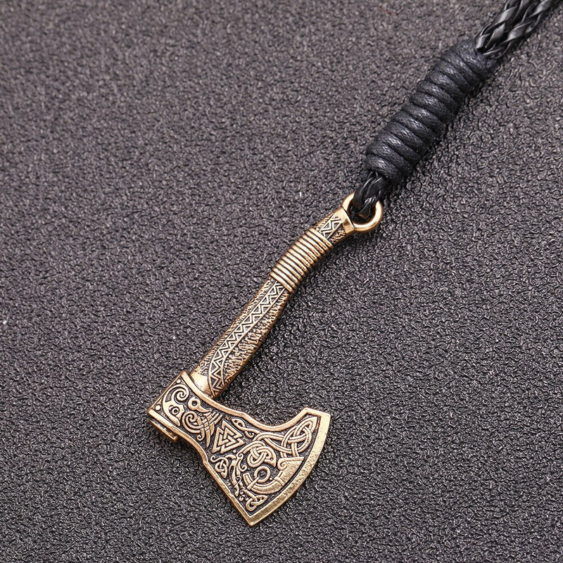 Handgeflochtenes Lederarmband Mit Axtcharme