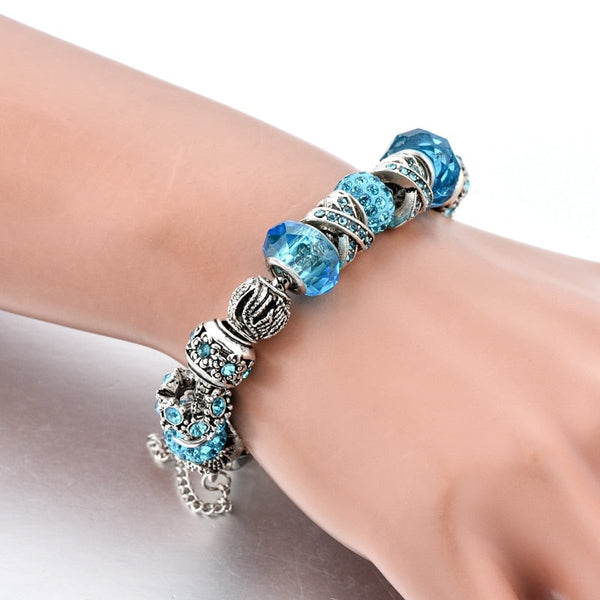 Blaue Blumenkristallperlen Charmarmband