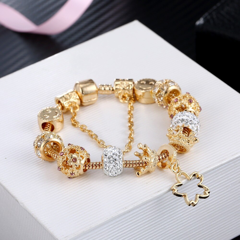 Goldener Kron Smiley Star Crystal Charme Armband