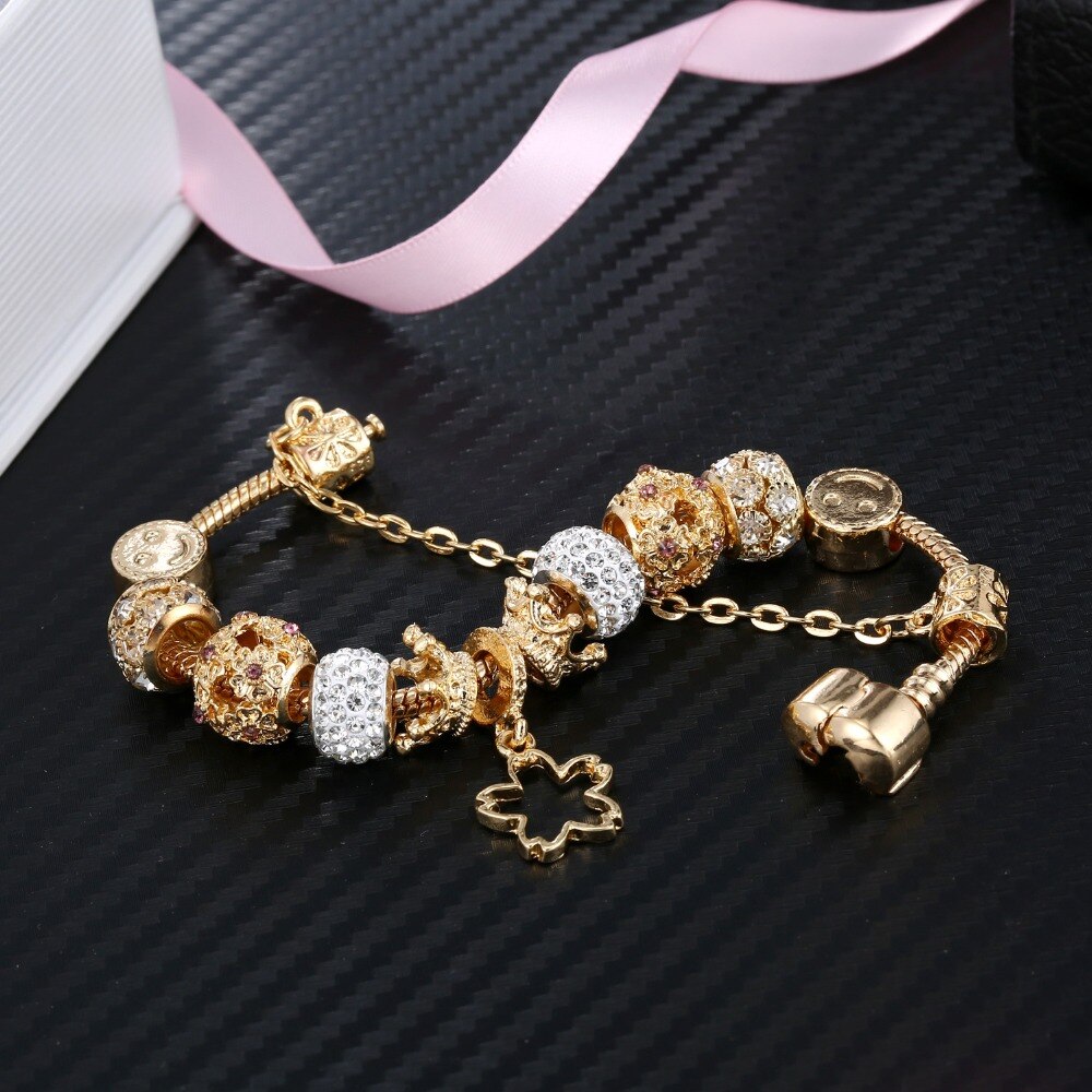 Goldener Kron Smiley Star Crystal Charme Armband