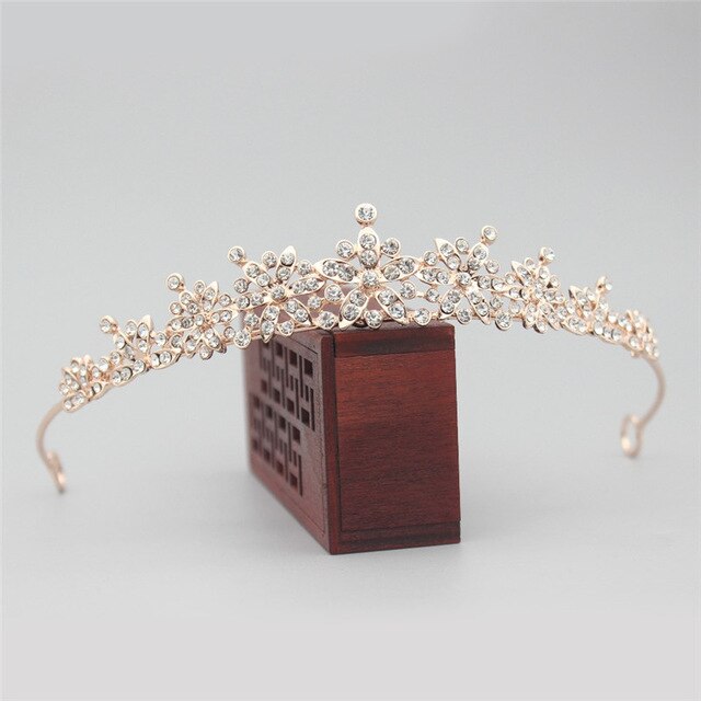 Diamond Blumen Paisley Tiara Crown Crystal Diadem