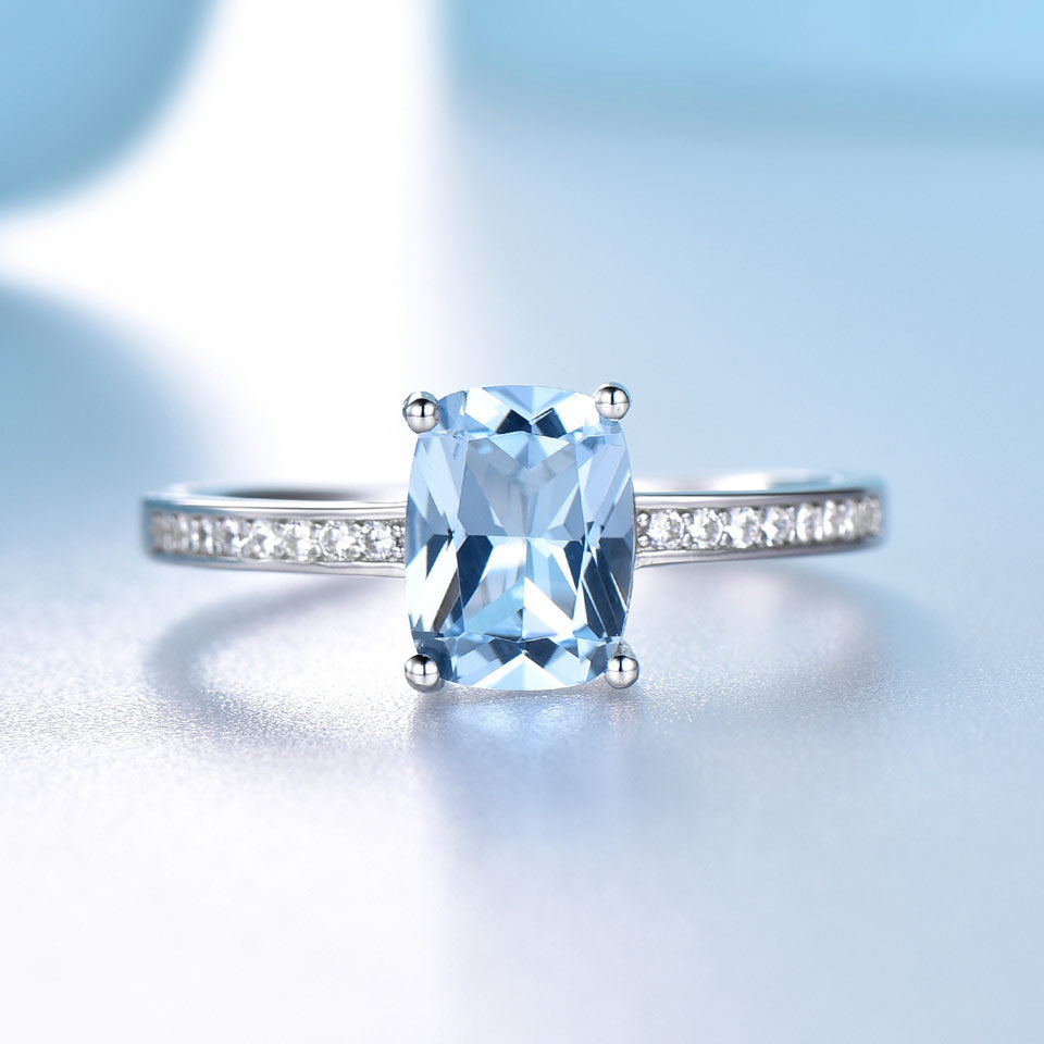 Sky Blue Topaz Solitaire 925 Sterling Silber Engagement Ring