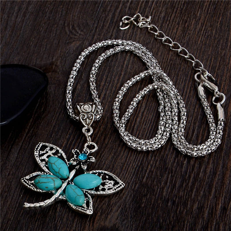 Blauer Opalstein Und Strasseule Anhänger Halskette Frauen Juwely