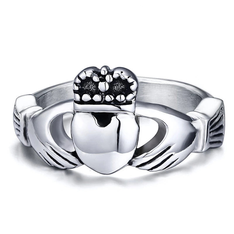 Silberverpackter Titancladdagh  Ring