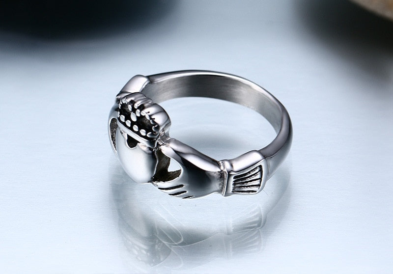 Silberverpackter Titancladdagh  Ring