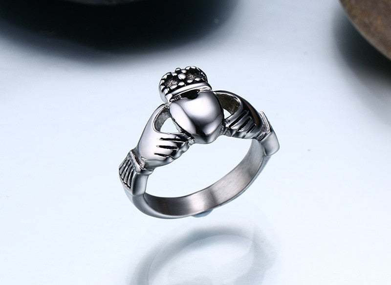 Silberverpackter Titancladdagh  Ring