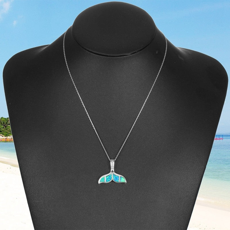 Kristallblau Opal Ozean Meerjungfrau Anhänger Halskette