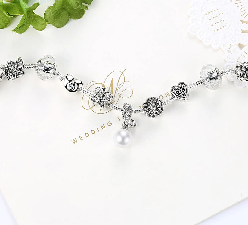 Silber Mit Baumelnem Perlenarmband Mit Herzklee Und Schmetterling