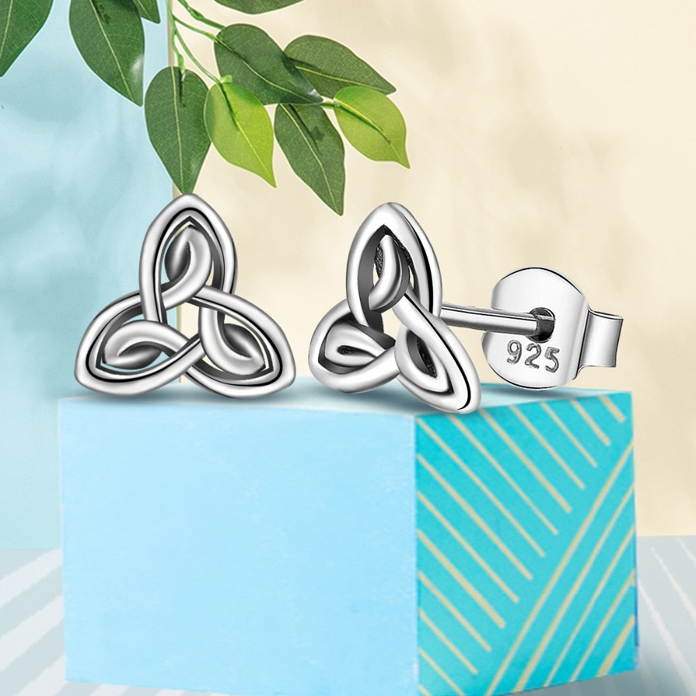 925 Sterling Silver Triquetra Celtics Knotenstudelohrringe