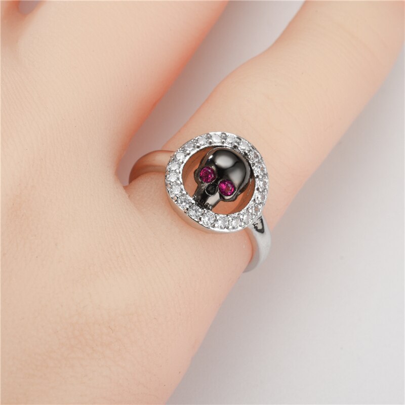 Silberschwarzer Schädelkristall Silber Hochzeit Oder Verlobungsring