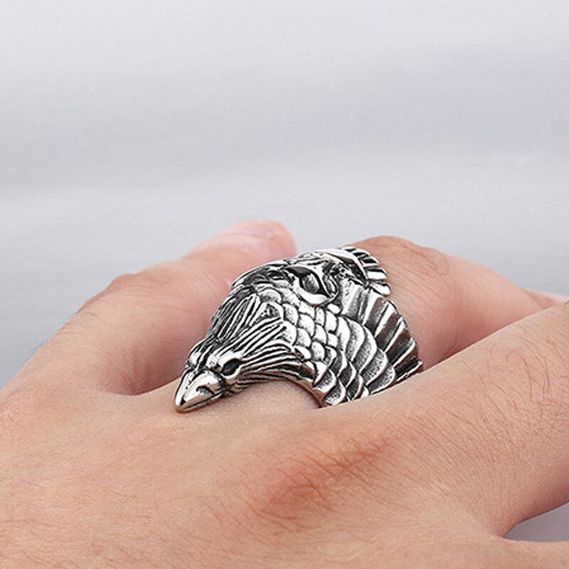 Eagle Hawk Titanium Und Edelstahlring Für Männer