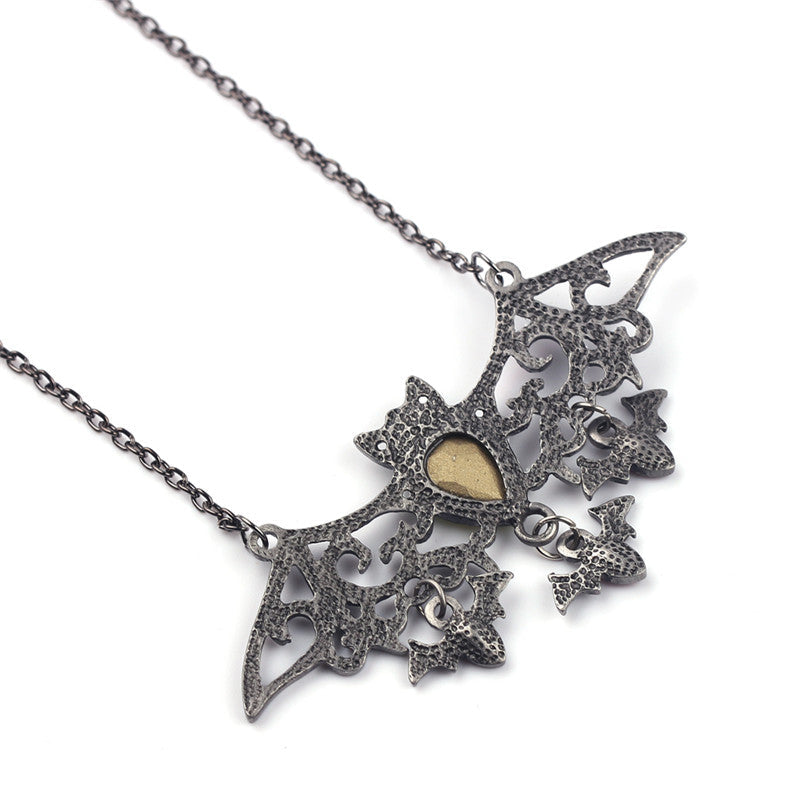 Glänzender Schwarzer Retro  Fledermaus  Strass  Anhänger