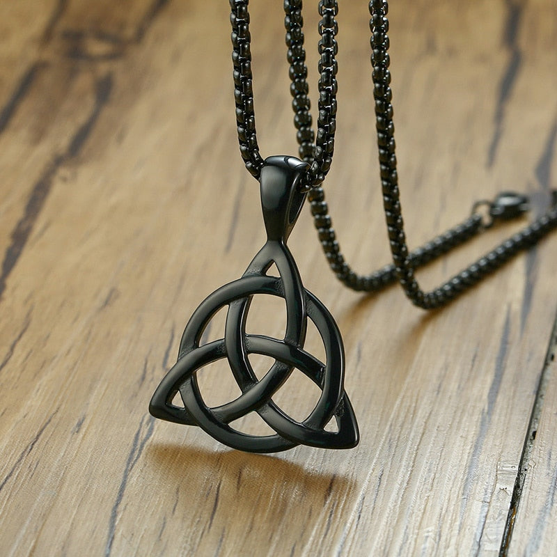 Männer Von Männern Schwarzer Keltischer Triquetra Knoten Anhänger Halskette