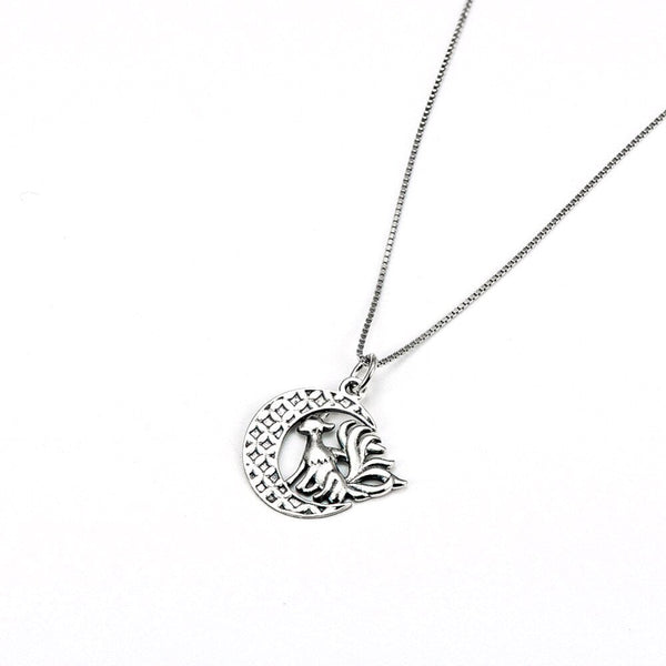 925 Sterling Silber Neun Tailed Phoenix Fox Crescent Mond Anhänger Halskette