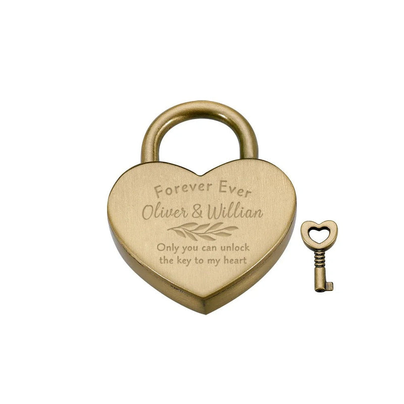 Liebesschloss mit Gravur