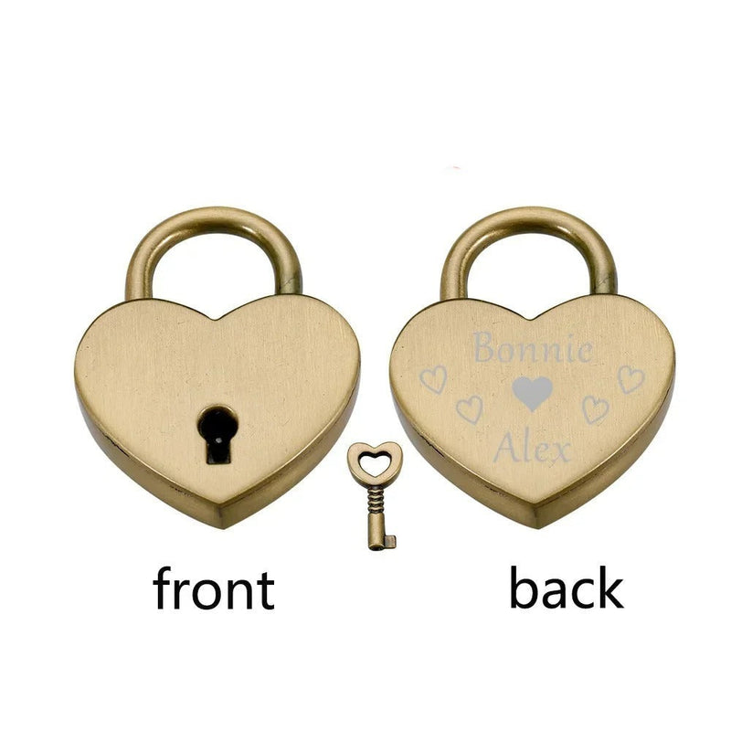 Liebesschloss mit Gravur