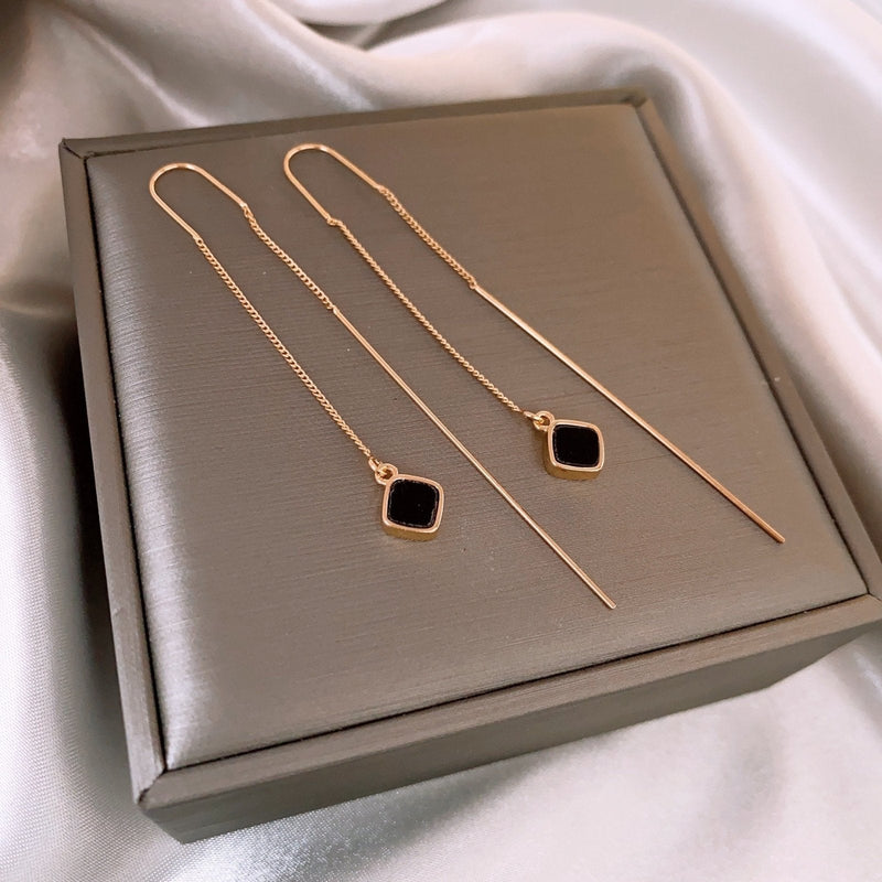 Verena Schwarze Ohrringe