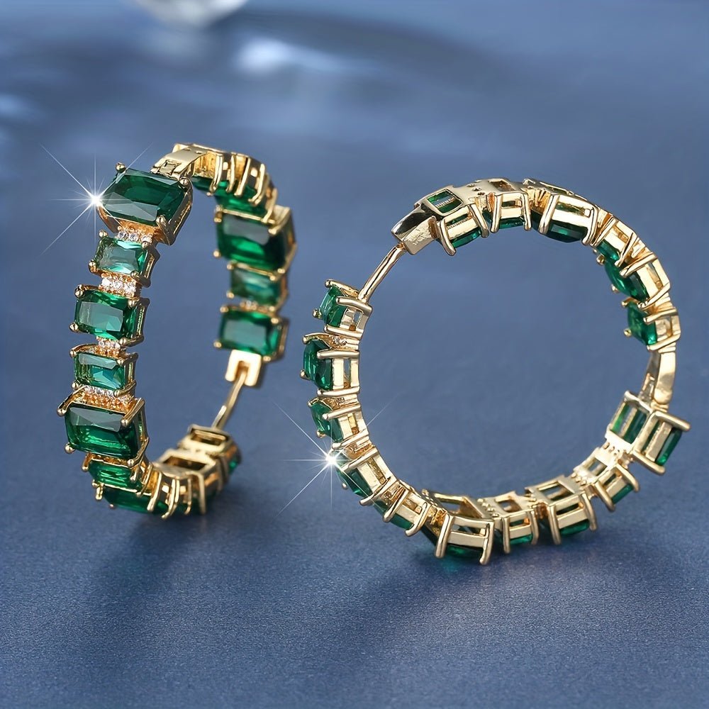 Viola Emerald Shine Hoops