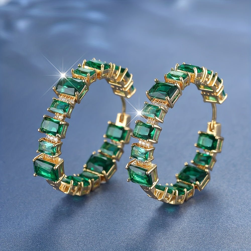 Viola Emerald Shine Hoops